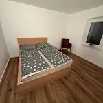 Apartment Grosszuegige Moderne 3 Im Gruenen