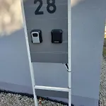 Grosszuegige Moderne 3 Im Gruenen Apartment *
